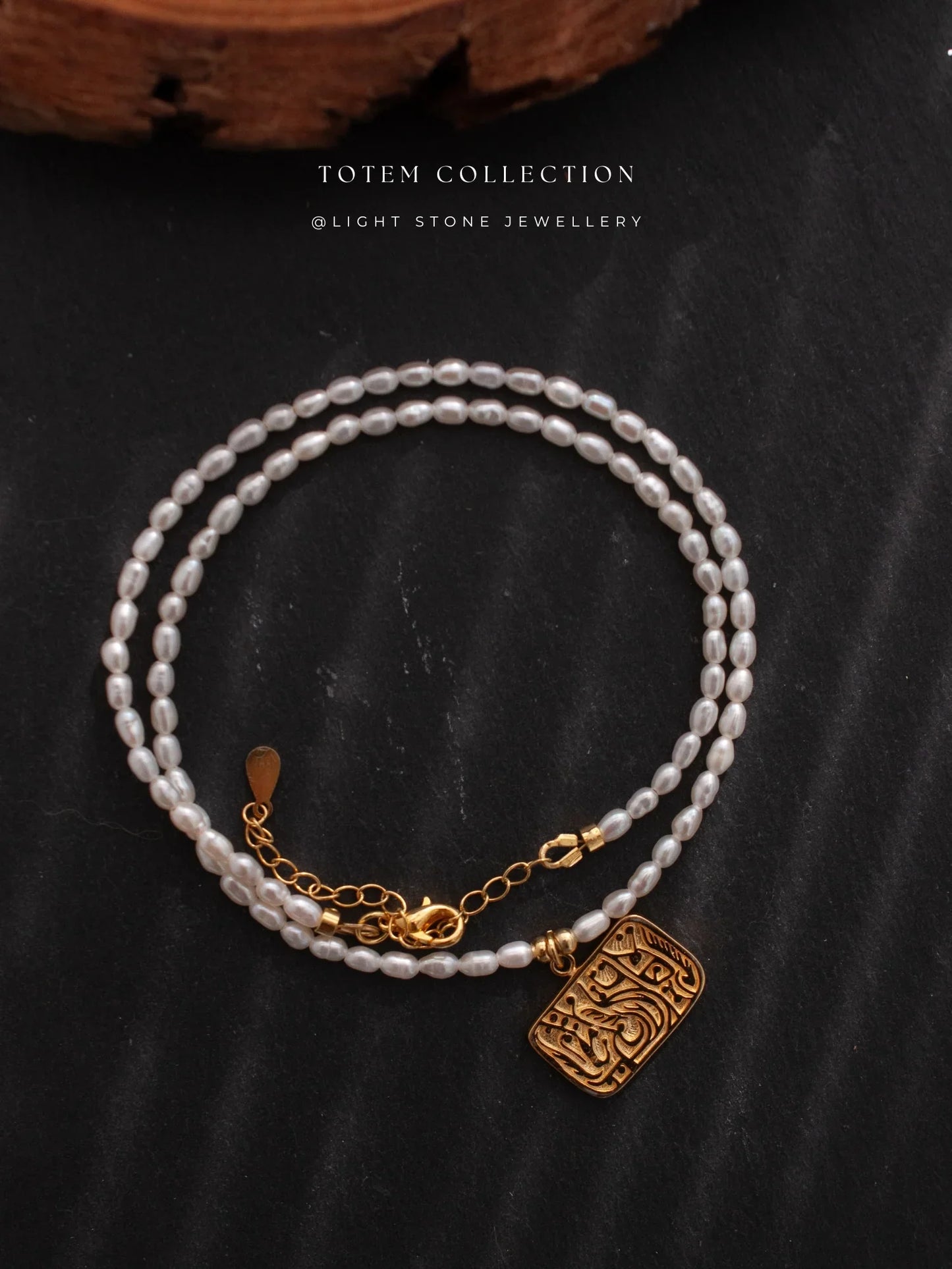Totem Retro-Modern Phoenix Pearl Necklace