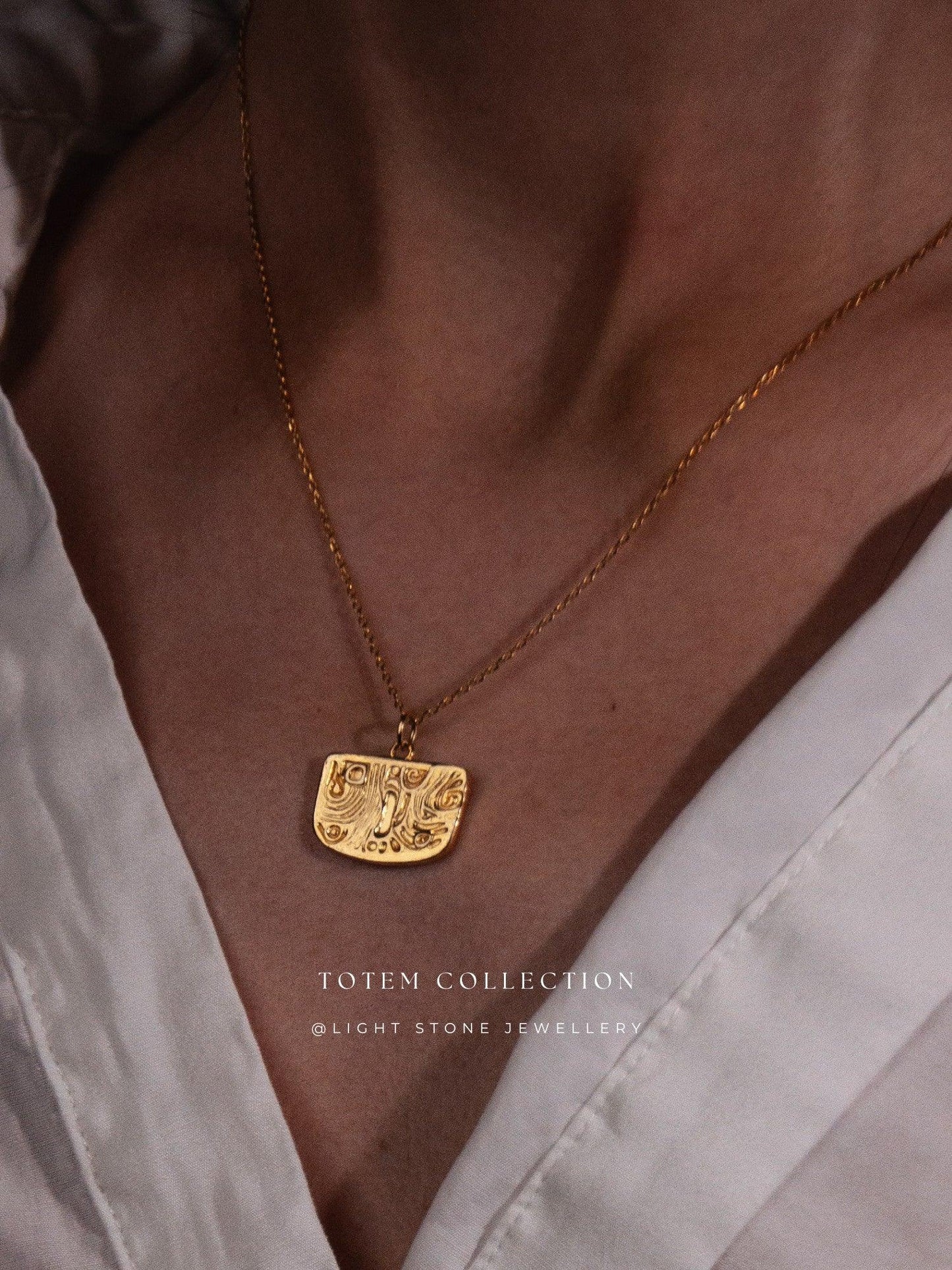 Totem Gold Phoenix Feather Necklace